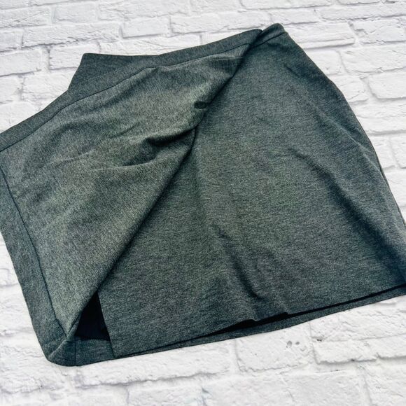 Banana Republic Women's Grey Knit‎ Pencil Wrap Skirt Size 10 Elastic Waistband - Picture 7 of 8